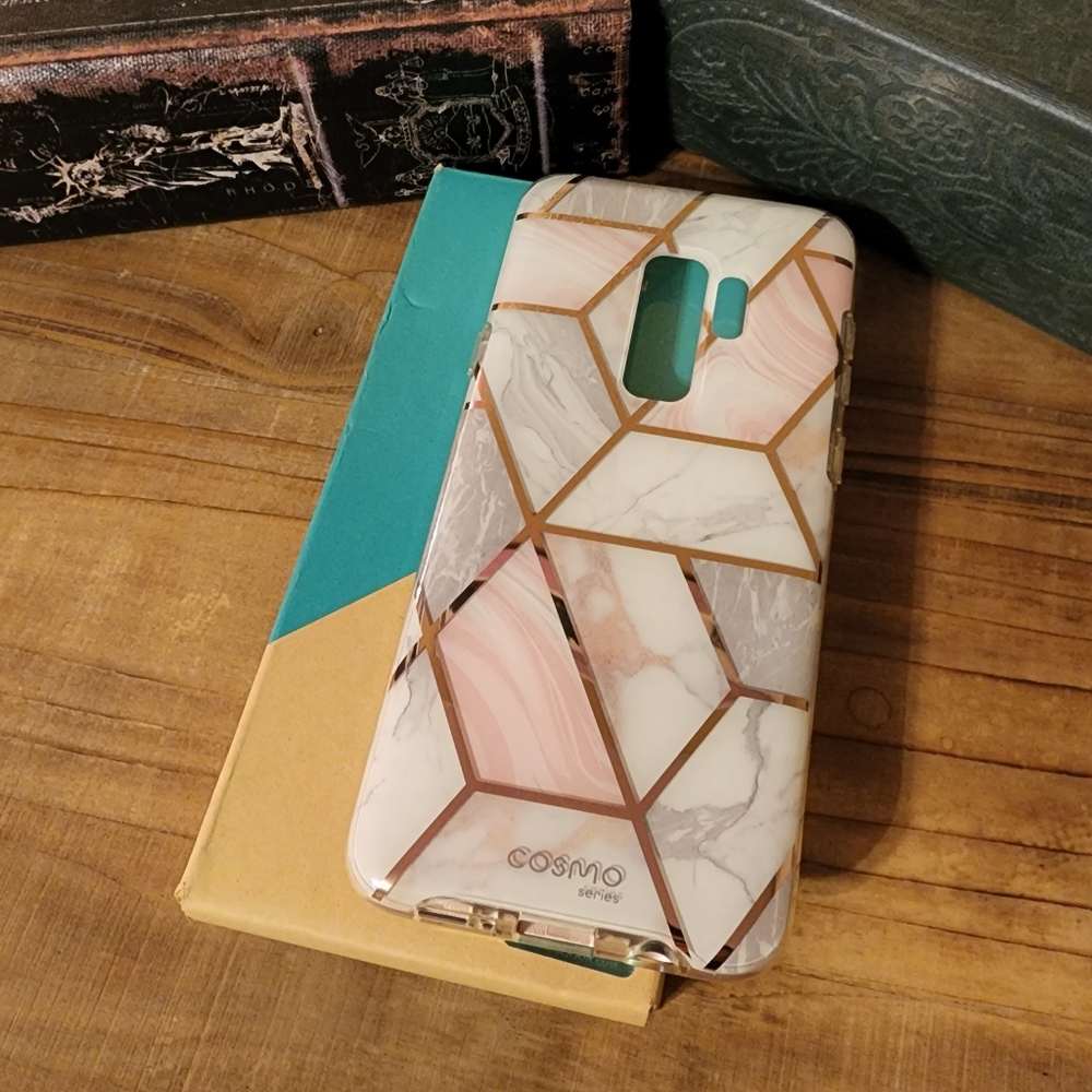 Samsung Galaxy S9 Plus Case/Screen Protector